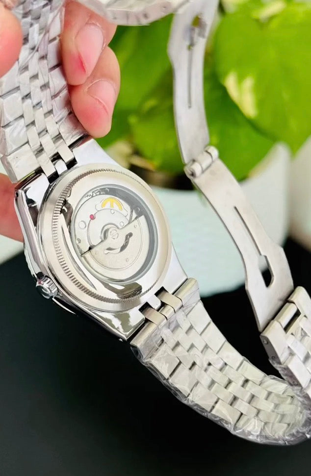Rolex Datejust Silver Dial – Premium Automatic Luxury Watch